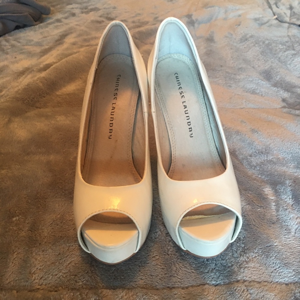 Chines Laundry white high heels. 5 inch tall